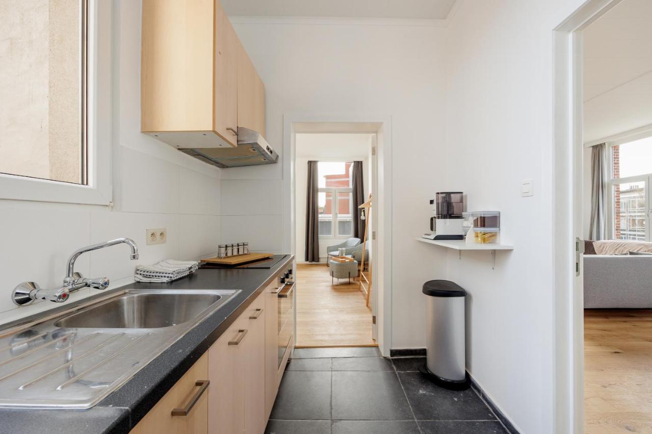 Surprimo - Gerenoveerd Appartement アントウェルペン エクステリア 写真